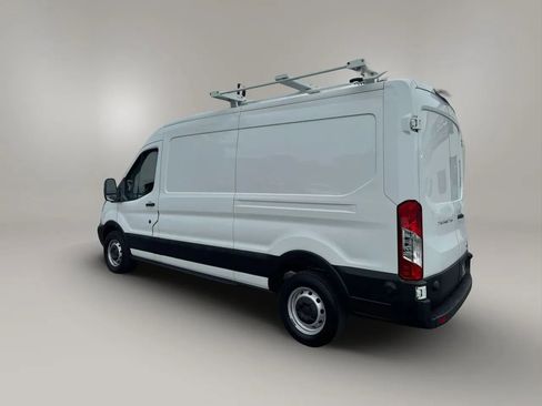 Used 2019 Ford Transit 250 148 Medium Roof RWD image 9