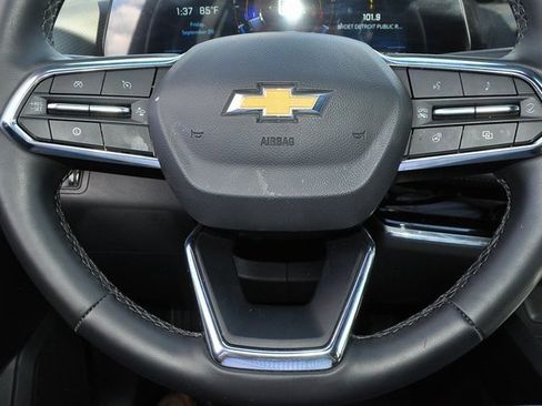 New 2026 Chevrolet Equinox LT image 16