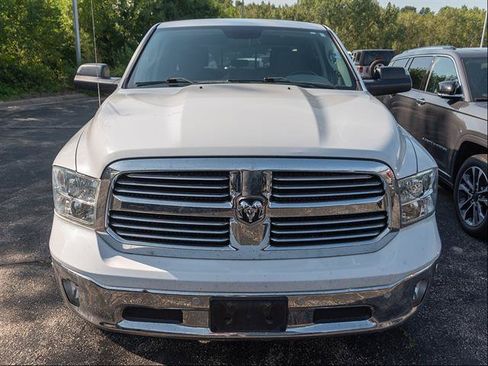 Used 2017 RAM 1500 Big Horn AWD/4WD image 3