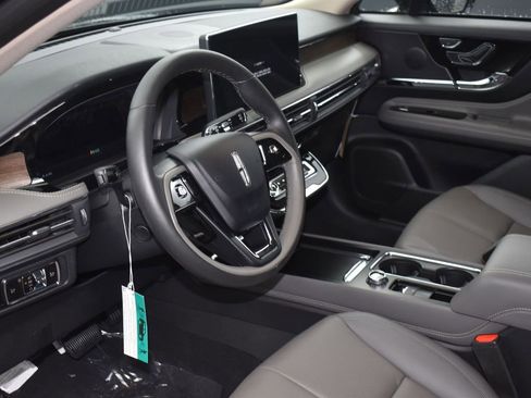 New 2026 Lincoln Corsair Grand Touring image 8