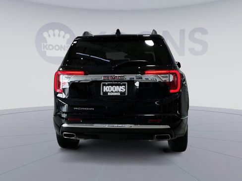 Used 2023 GMC Acadia Denali w/ LPO, Floor Liner Package image 15