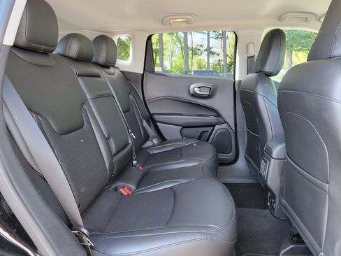 Certified 2019 Jeep Compass Latitude AWD/4WD image 23