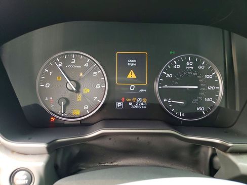 Used 2025 Subaru Outback Onyx Edition AWD/4WD image 8