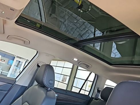 New 2026 Volkswagen Atlas SEL image 31