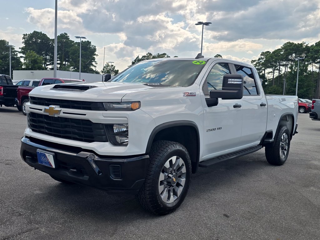 Certified 2024 Chevrolet Silverado 2500 Custom w/ Custom Value Package AWD/4WD 360° Tour