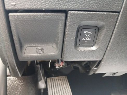 Used 2024 RAM 2500 Laramie w/ Safety Group image 17