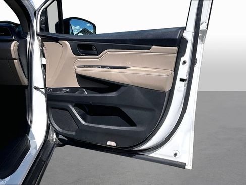 Used 2021 Honda Odyssey EX image 13