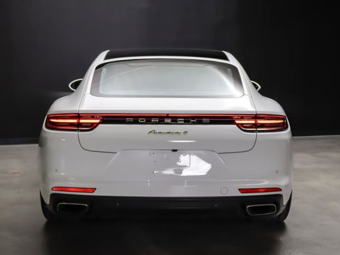 Certified 2019 Porsche Panamera 4 AWD/4WD image 6
