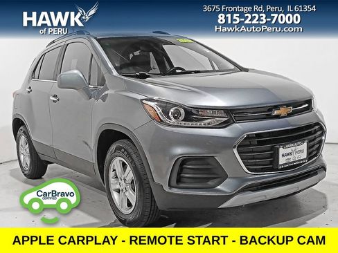 Used 2019 Chevrolet Trax LT w/ LT Convenience Package AWD/4WD image 1