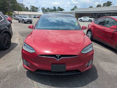 Used 2018 Tesla Model X 75D AWD/4WD image 2