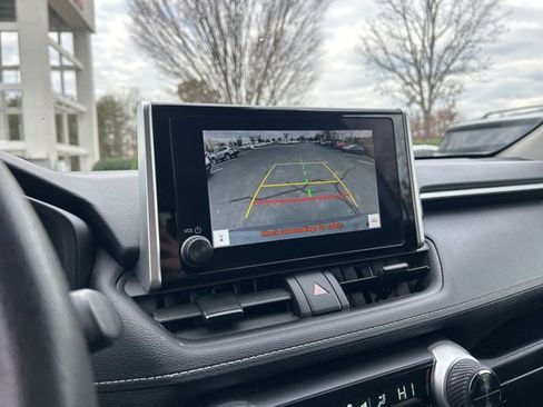 Used 2024 Toyota RAV4 XLE image 24