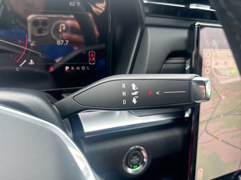 New 2027 GMC Terrain Elevation w/ Elevation Premium Package AWD/4WD image 16