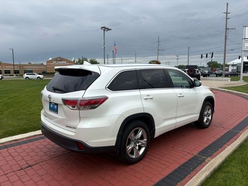 Used 2016 Toyota Highlander Limited AWD/4WD image 3