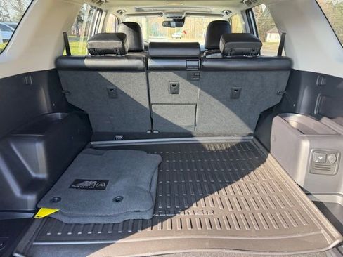 Used 2023 Toyota 4Runner 40th Anniversary SE image 10