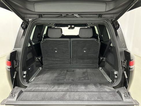 Used 2024 Rivian R1S Adventure AWD/4WD image 15