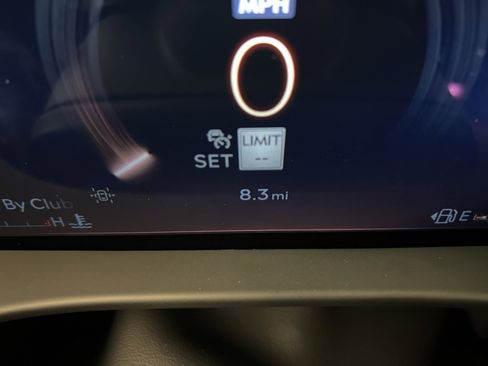 Used 2025 Lincoln Aviator Reserve w/ Equipment Group 201A image 24