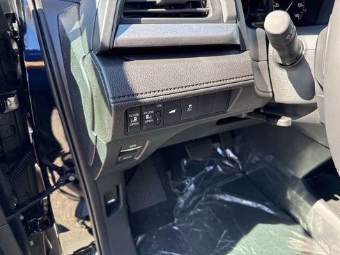 New 2026 Honda Odyssey EX-L image 23
