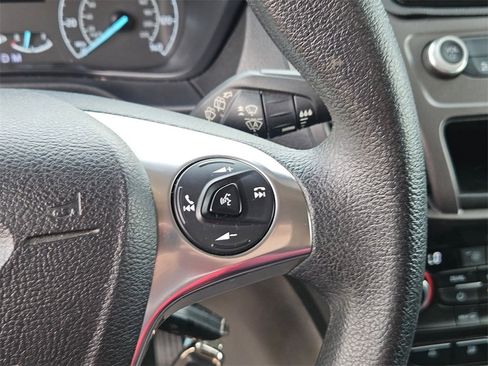 Used 2022 Ford Transit Connect XLT image 18