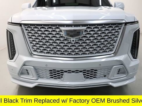 Used 2026 Cadillac Escalade V AWD/4WD image 14