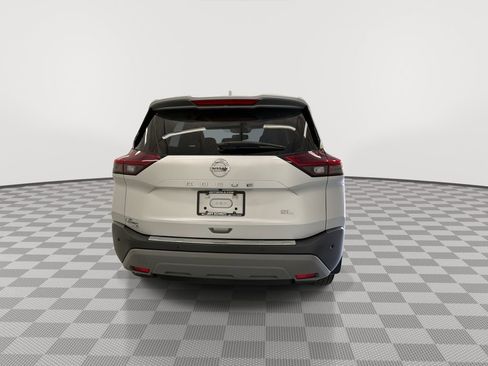 Used 2021 Nissan Rogue SL FWD image 9
