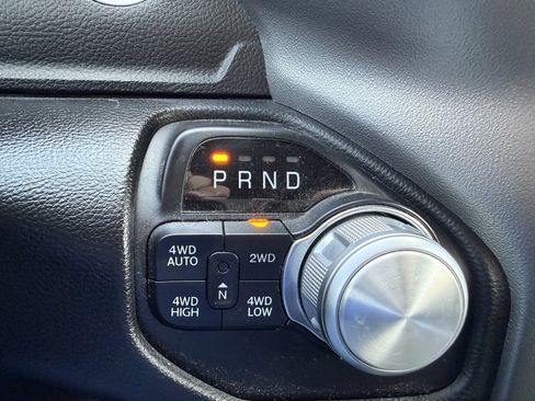 Used 2020 RAM 1500 Sport w/ Comfort & Convenience Group AWD/4WD image 25