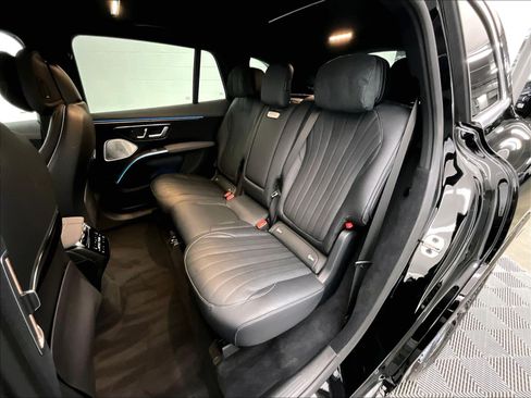 Used 2026 Mercedes-Benz EQS 400 4MATIC SUV image 17