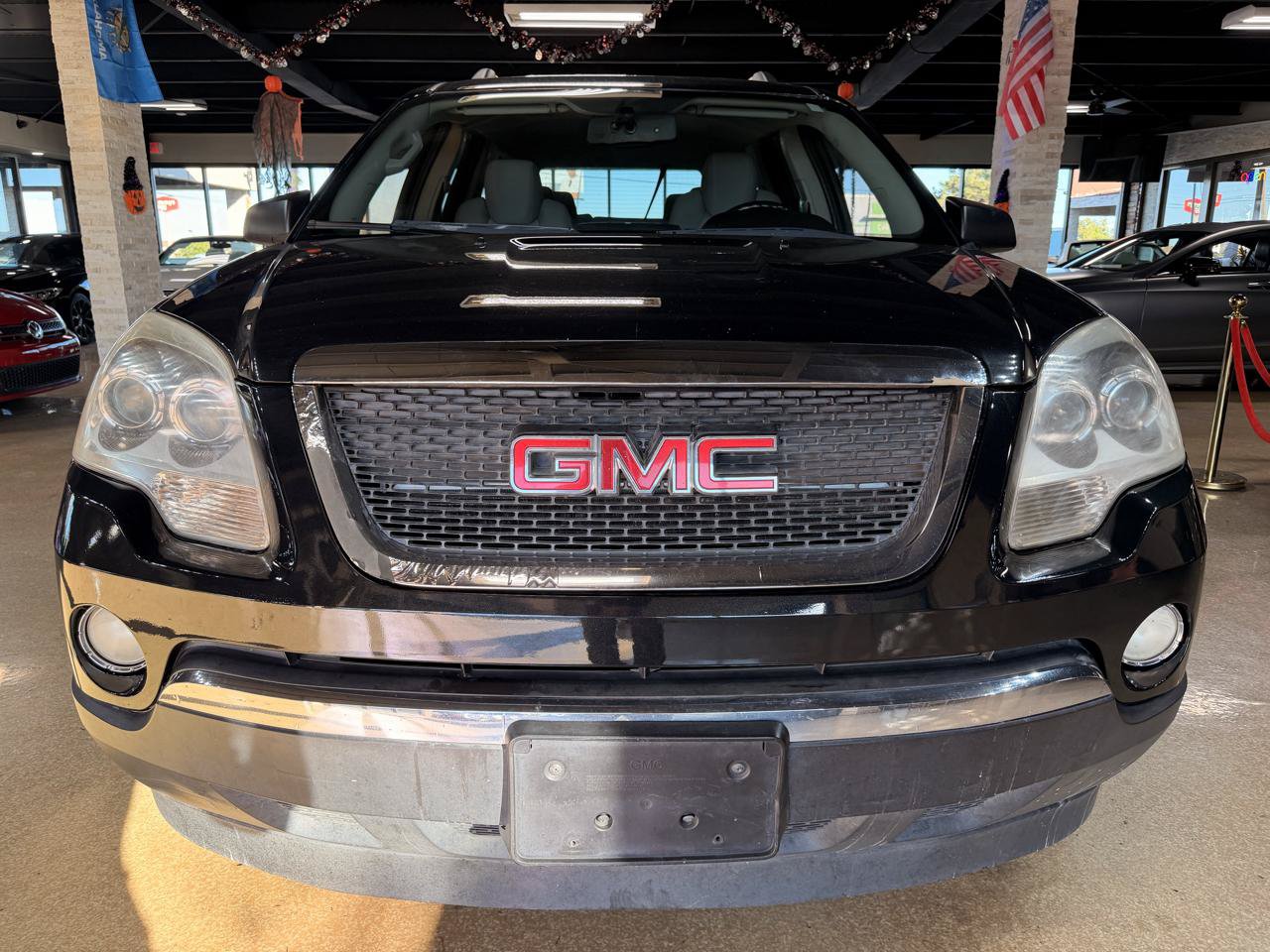 Used 2010 GMC Acadia SLE FWD image 2