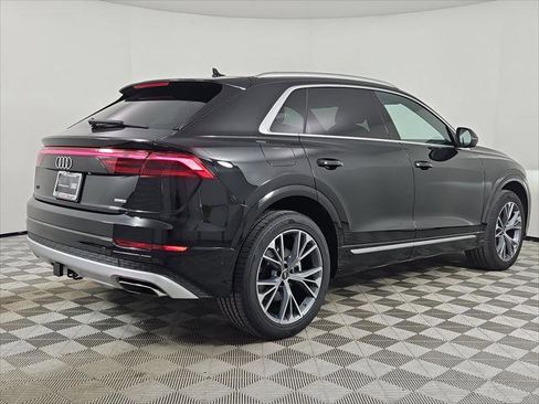 Certified 2025 Audi Q8 Premium Plus w/ Premium Plus Package AWD/4WD image 7