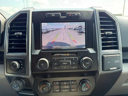 Used 2020 Ford F150 XLT w/ Equipment Group 302A Luxury AWD/4WD image 9