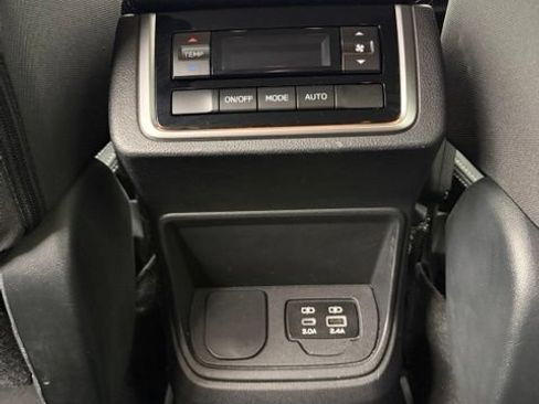 Used 2023 Subaru Ascent Premium w/ Convenience Package AWD/4WD image 63