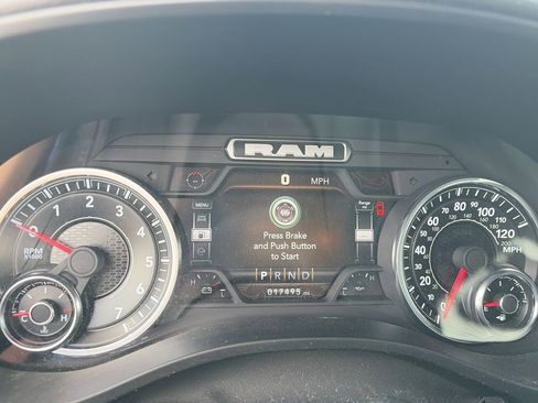 Used 2024 RAM 1500 Big Horn AWD/4WD image 12