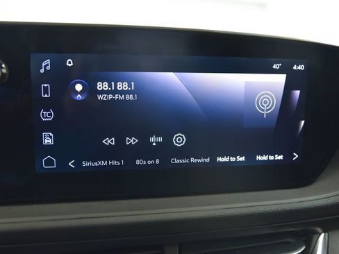 Used 2025 Buick Envista Preferred w/ Convenience I Package image 19