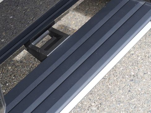 Used 2017 GMC Yukon Denali w/ Open Road Package image 5