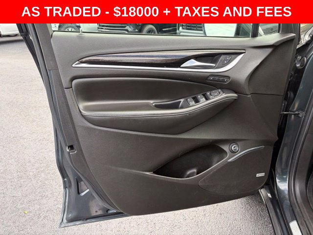 Used 2021 Buick Enclave Avenir AWD/4WD image 12