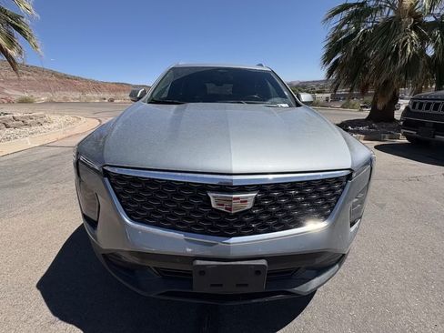 Used 2025 Cadillac XT4 Premium Luxury AWD/4WD image 8
