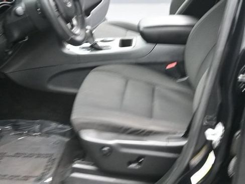 Used 2018 Jeep Grand Cherokee Laredo AWD/4WD image 15