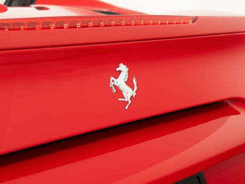 Certified 2018 Ferrari 488 Spider RWD image 17