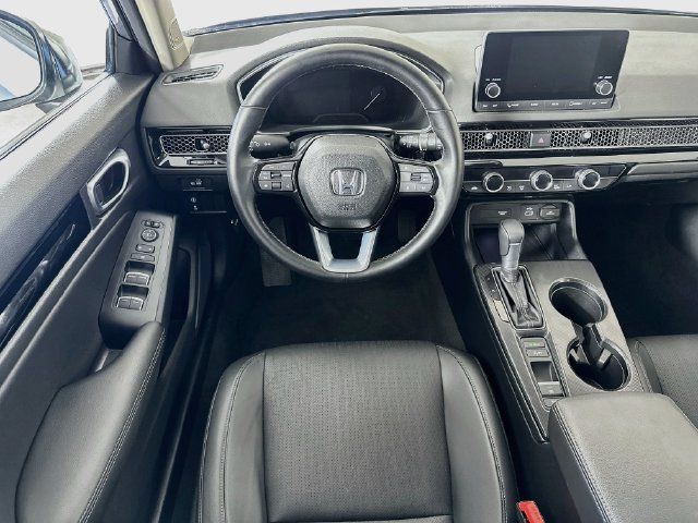 Used 2024 Honda Civic EX-L image 4