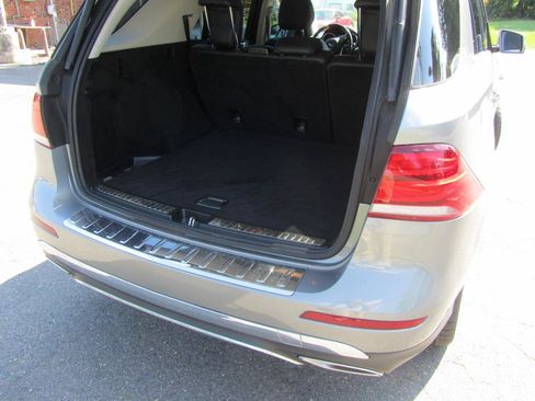 Used 2016 Mercedes-Benz GLE 350 w/ Premium Package image 20