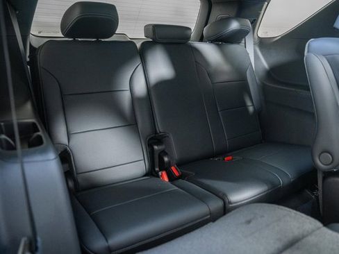 New 2026 Chevrolet Traverse LT image 33