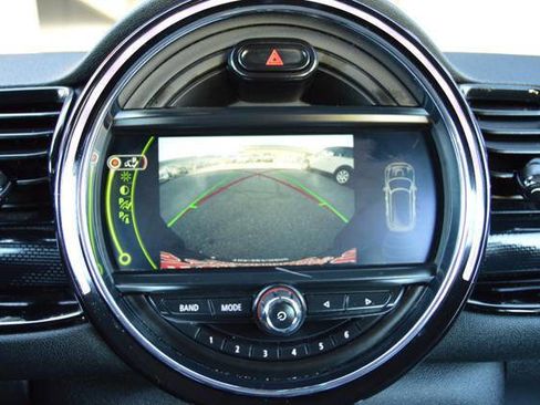 Used 2017 MINI Cooper Clubman S image 23