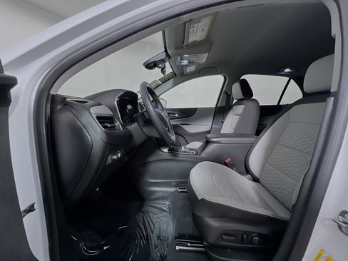 Used 2019 Chevrolet Equinox LT FWD image 15