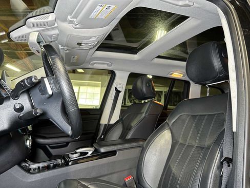 Used 2017 Mercedes-Benz GLS 450 4MATIC image 24