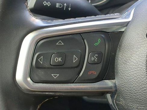 Certified 2022 Jeep Wrangler Unlimited Sahara image 27