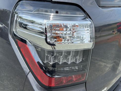 Used 2023 Toyota 4Runner SR5 Premium w/ Moonroof Package AWD/4WD image 11