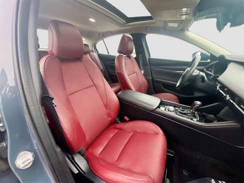 Used 2024 MAZDA MAZDA3 s image 27