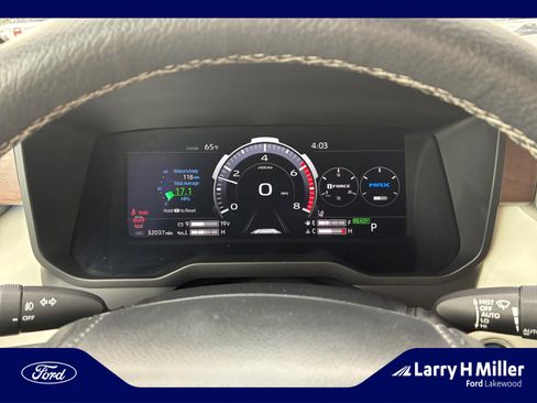 Used 2024 Toyota Sequoia Capstone image 11