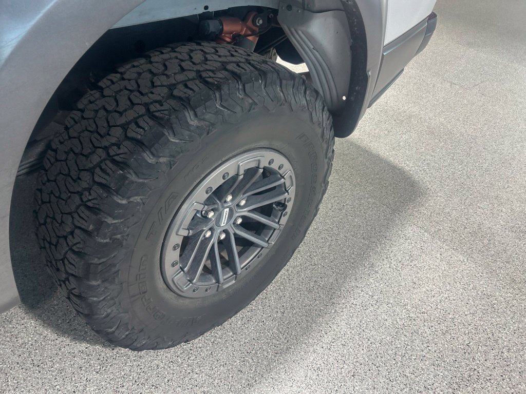 Used 2019 Ford F150 Raptor w/ Equipment Group 802A Luxury AWD/4WD image 7