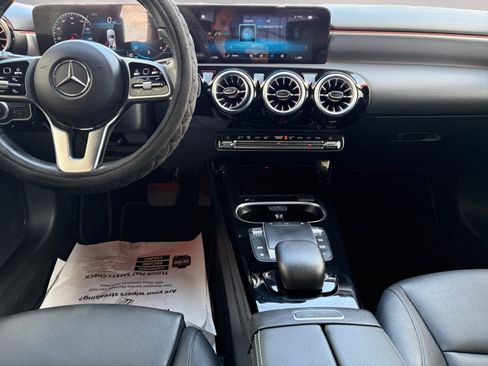 Used 2022 Mercedes-Benz A 220 image 11