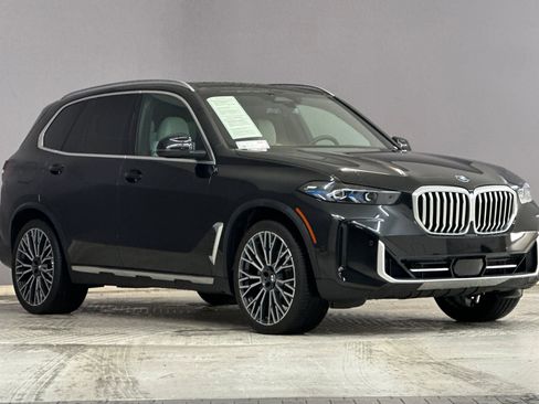 Used 2025 BMW X5 xDrive40i w/ Premium Package image 6